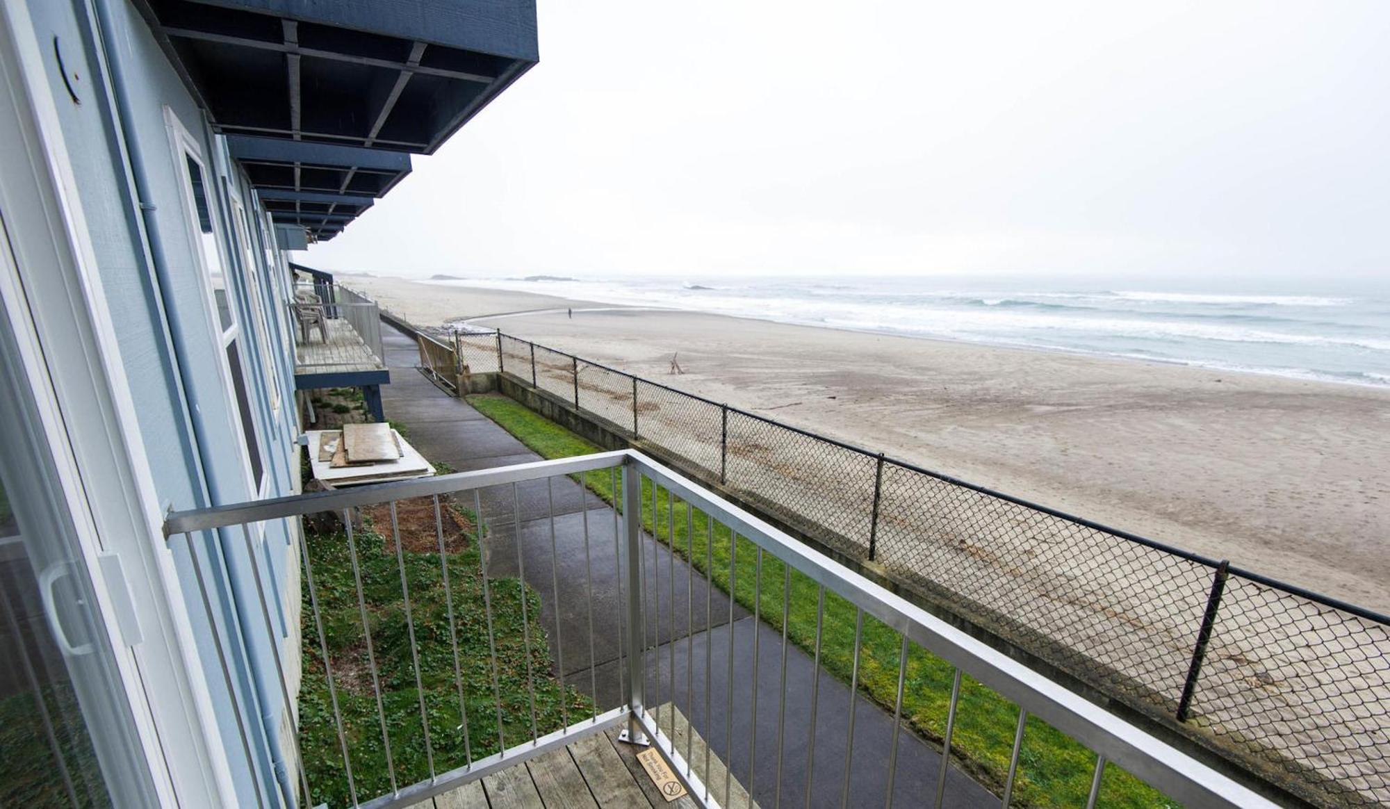 Sandcastle Beachfront Motel Lincoln City Kültér fotó