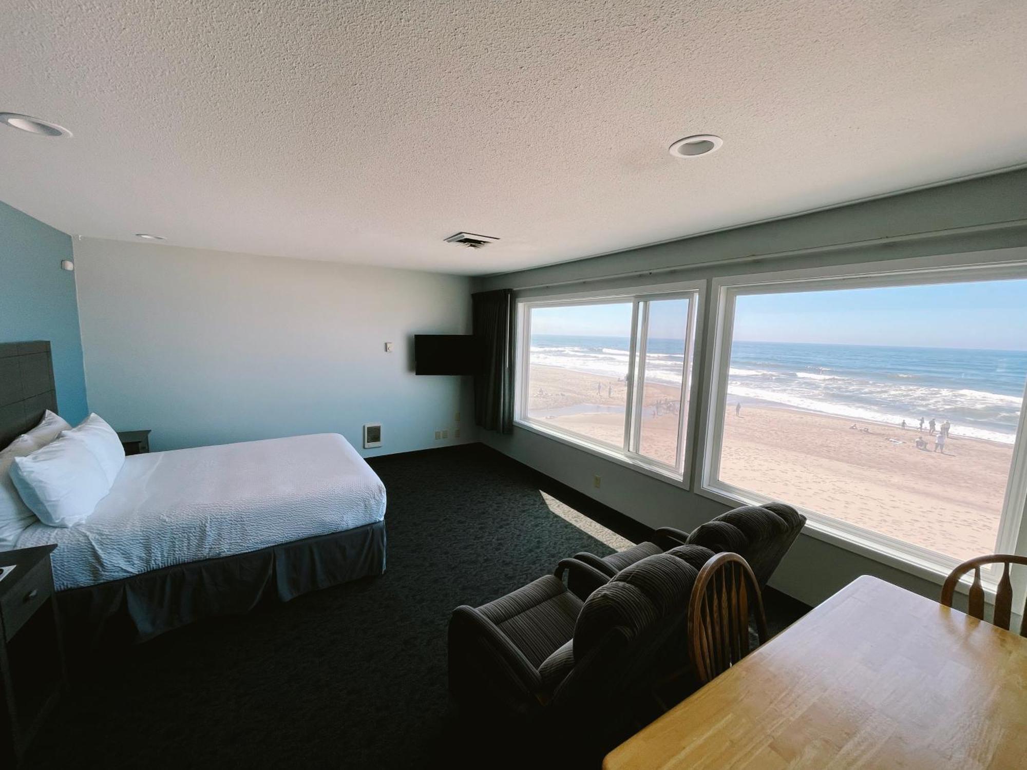 Sandcastle Beachfront Lincoln City Szoba fotó